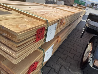 Ca. 52x Douglas Veer en Groef, 18x185mm, lengte 400cm
